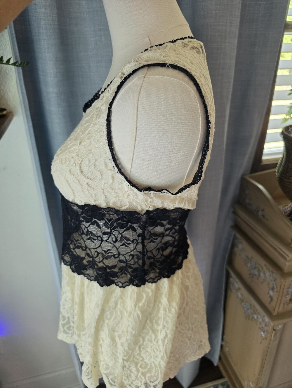 Lace Top - Picture 3 of 5